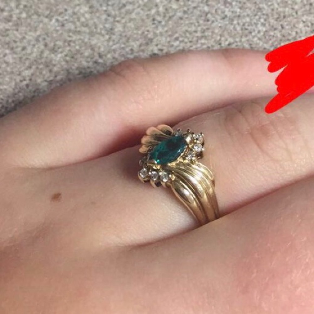 Ring - Picture 2 of 2